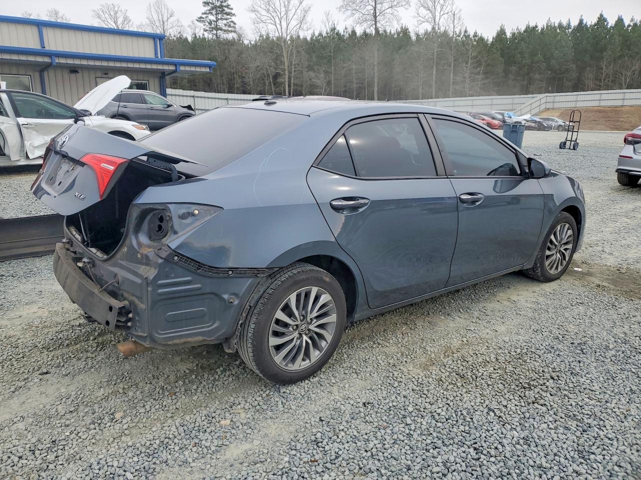 2017 Corolla VIN 2T1BURHE1HC962407 photo 3
