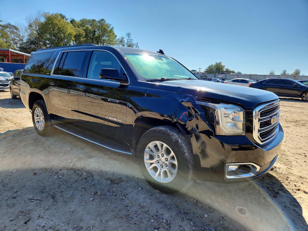 2018 GMC Yukon VIN 1GKS1GKC3JR377087 photo 4