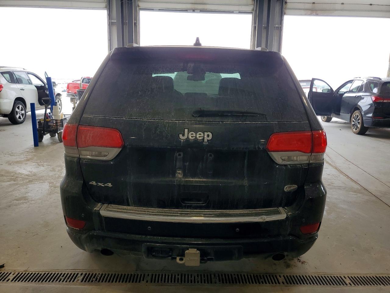 2014 Jeep Cherokee VIN 1C4RJFCG9EC272634 photo 6
