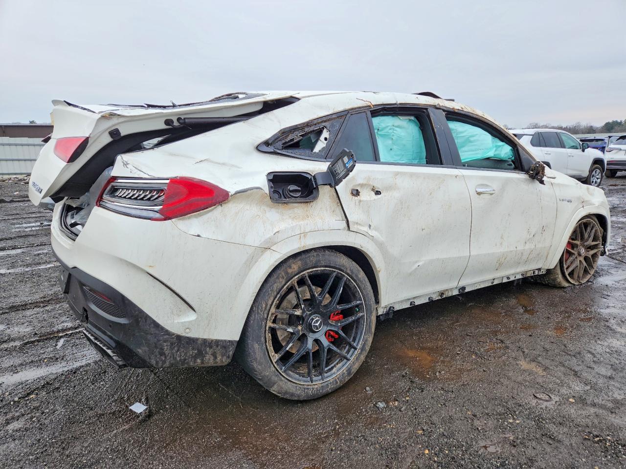 2021 Mercedes-Benz Gle coupe VIN 4JGFD8KB0MA396941 photo 3