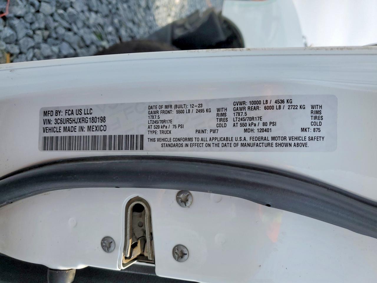 2024 Ram All models VIN 3C6UR5HJXRG180198 photo 12