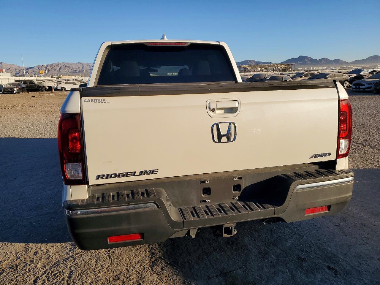 2017 HONDA Ridgeline VIN 5FPYK3F55HB005765 photo 6
