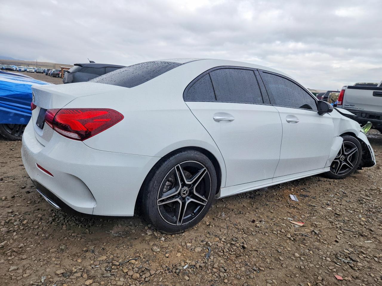 2019 Mercedes-Benz A-class VIN WDD3G4EB5KW022303 photo 3