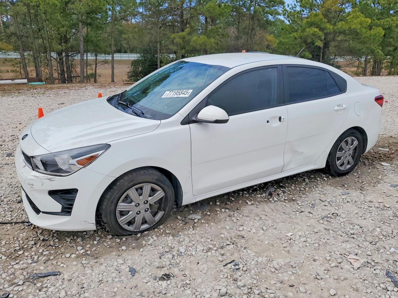 2021 Kia Rio VIN 3KPA24AD6ME373273 photo 1
