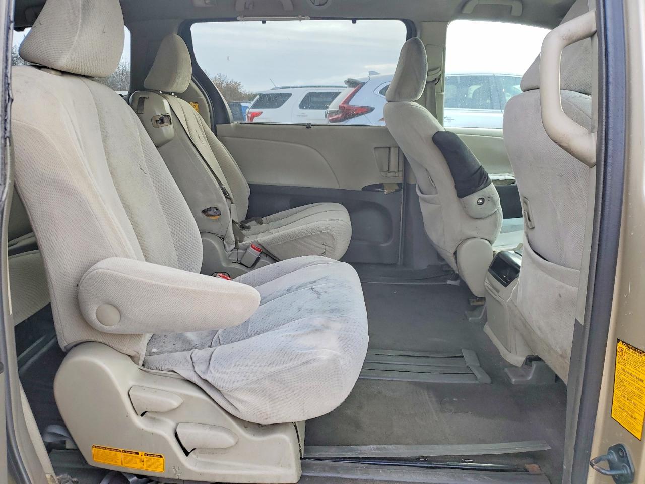 2011 Toyota All models VIN 5TDKK3DC3BS027444 photo 11