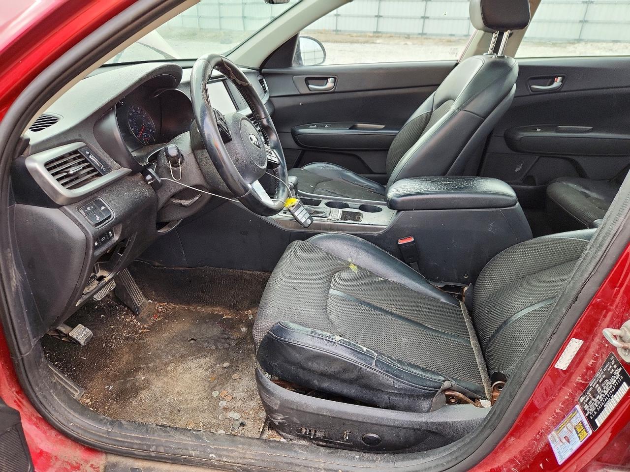 2019 KIA Optima s VIN 5XXGT4L31KG371110 photo 7