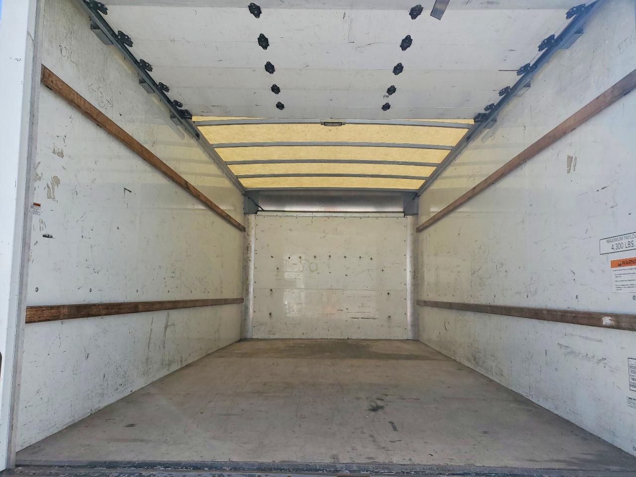2021 GMC Savana VIN 7GZ37TC74MN013333 photo 10