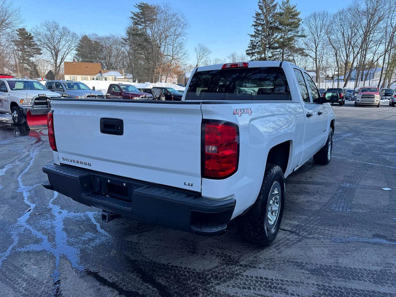 2019 Chevrolet All models VIN 2GCVKNEC6K1223067 photo 3