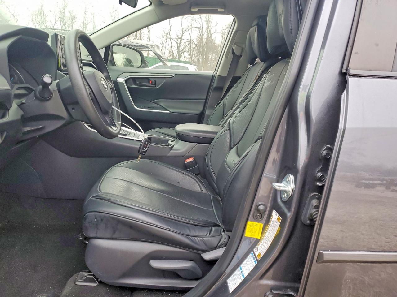 2019 Toyota Rav4 hybrid VIN JTMMWRFV2KD019328 photo 7