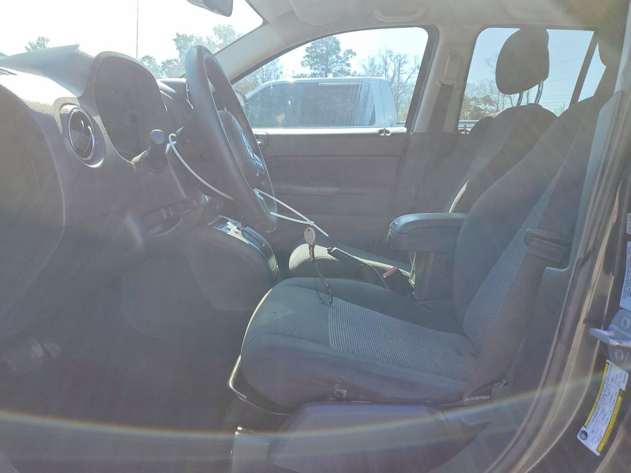 2016 Jeep Compass VIN 1C4NJCBA8GD560328 photo 7