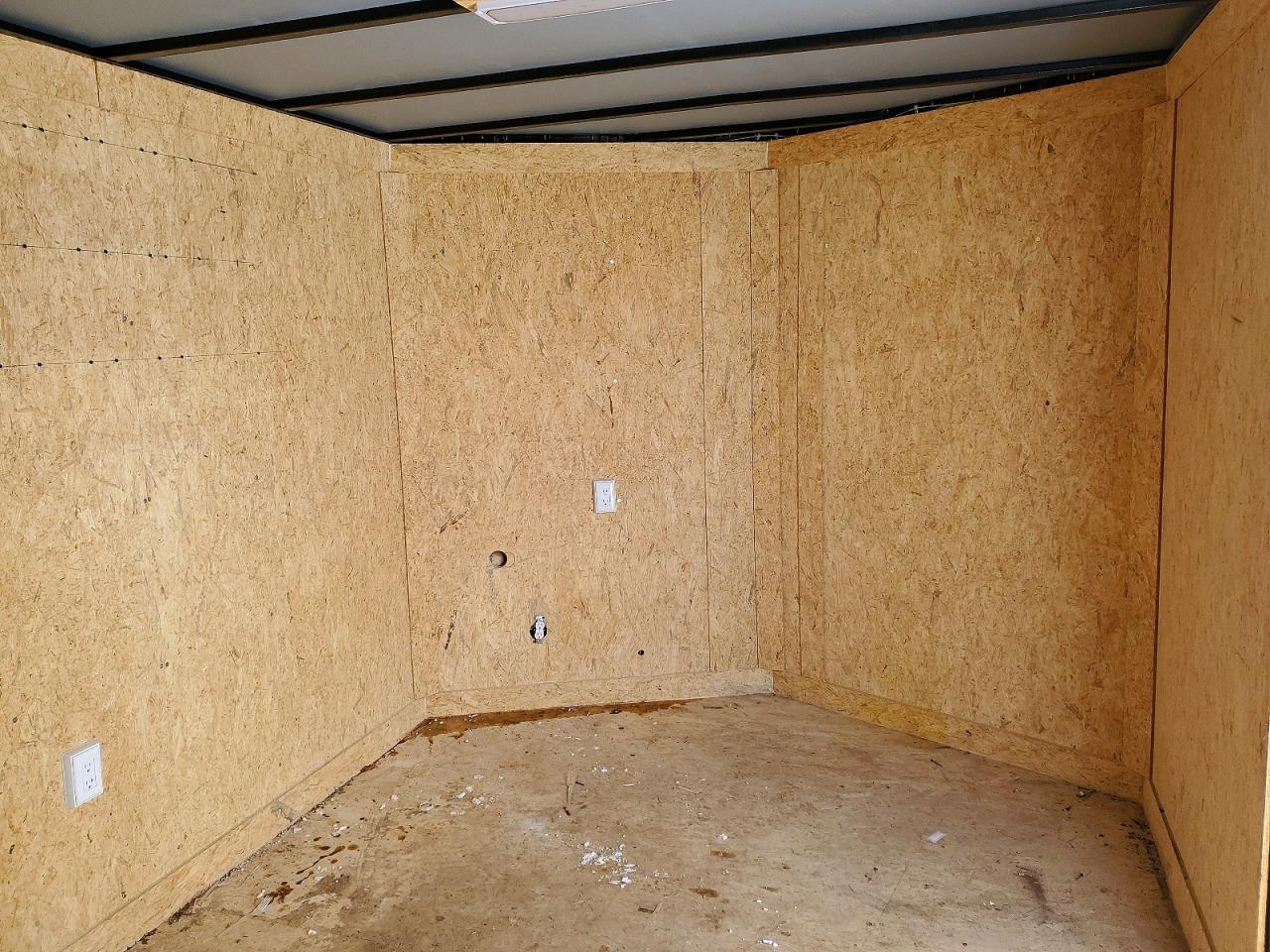 2025 COVERED WAGON CW8.5X24TA2 ENCLOSED CARGO TRAI VIN 53FBE2427SF099126 photo 5