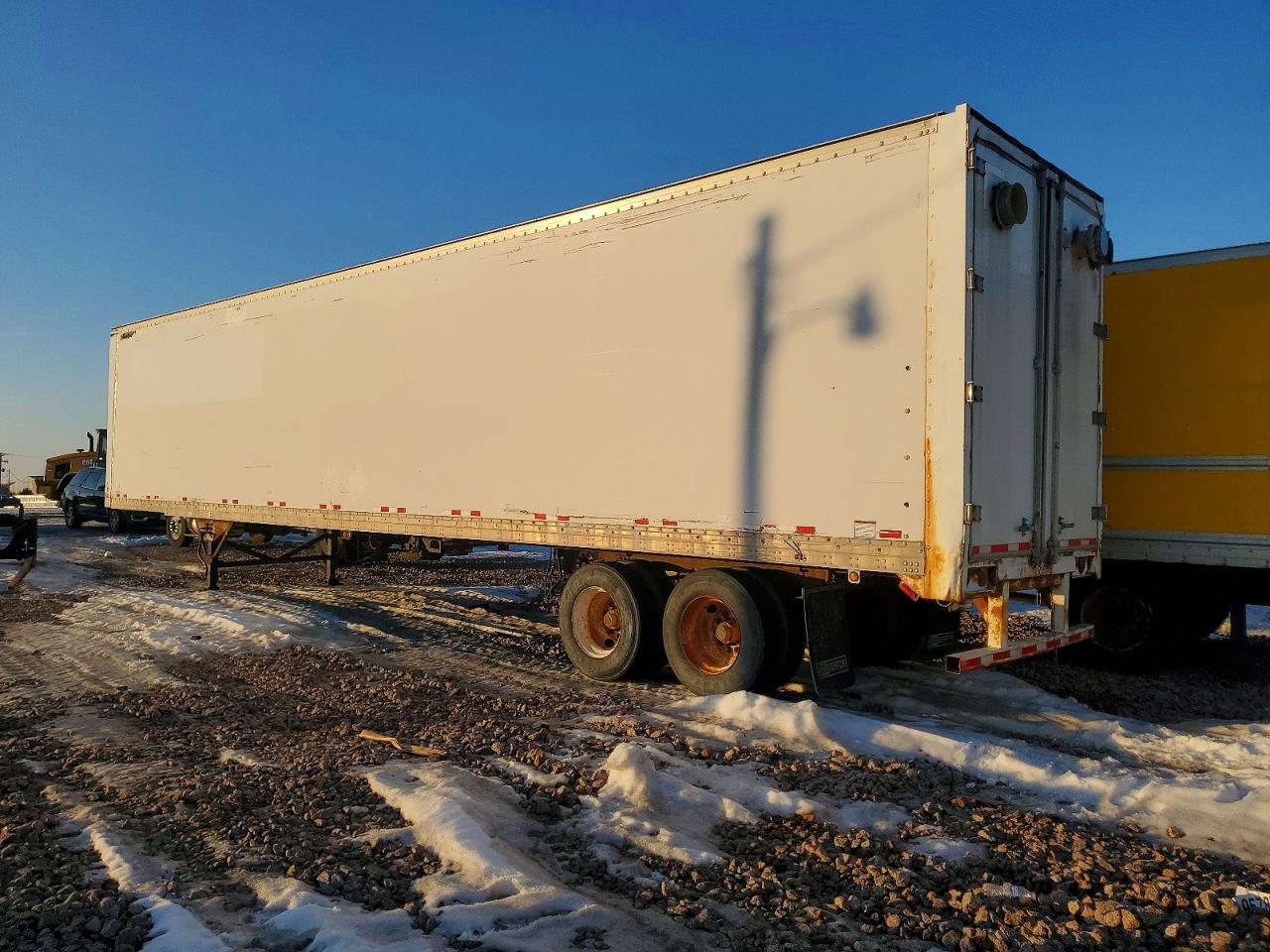 2000 GREAT All models VIN 1GRAA9620YB018020 photo 3