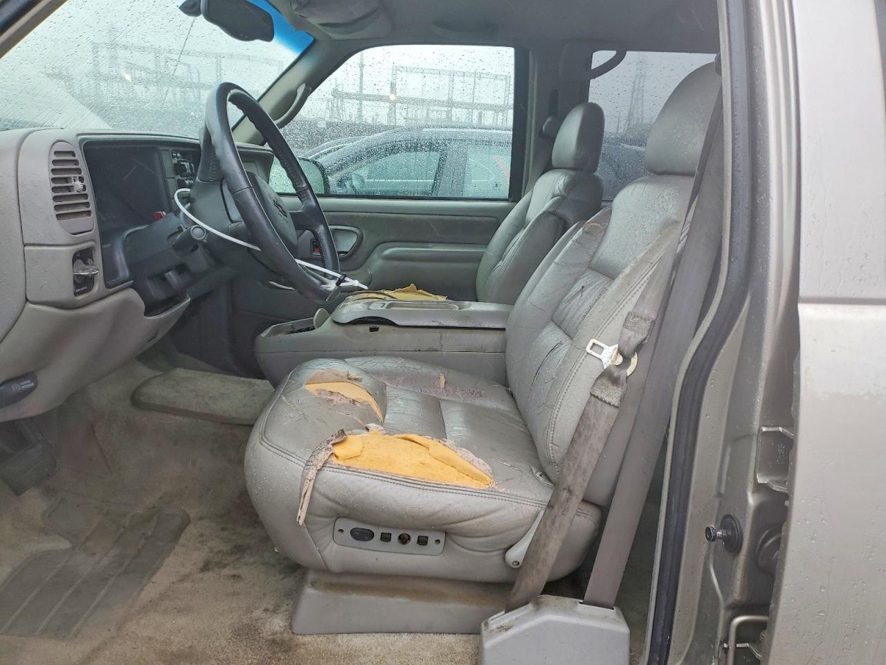 1999 CHEV Suburban VIN 3GNFK16R4XG215216 photo 7