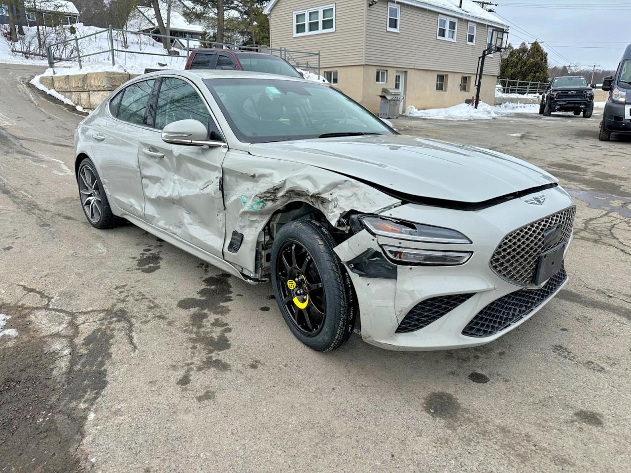 2025 Genesis G70 base VIN KMTG34SC9SU149489 photo 4