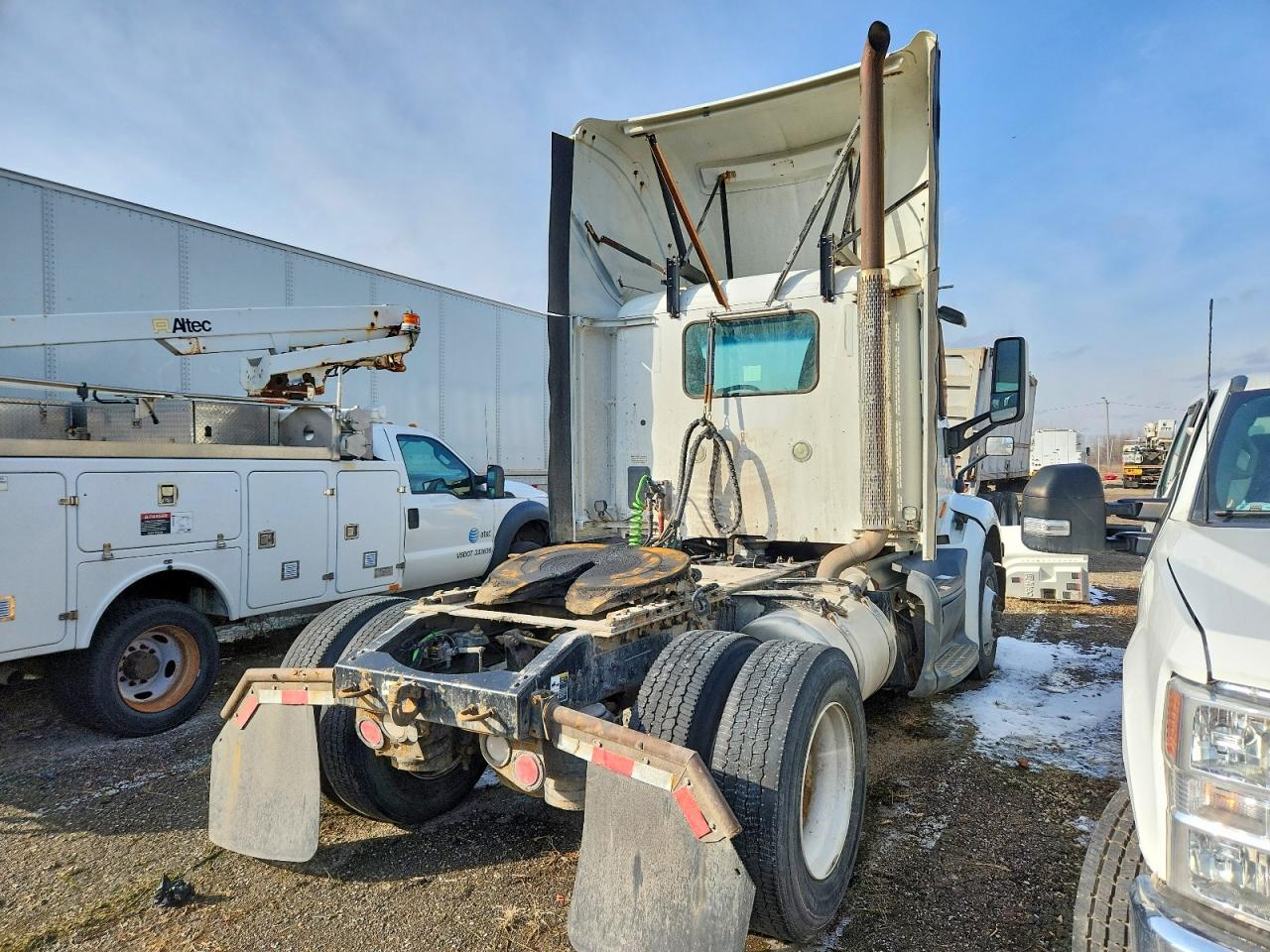 2016 PETERBILT All models VIN 1XPBA48X2GD339682 photo 4
