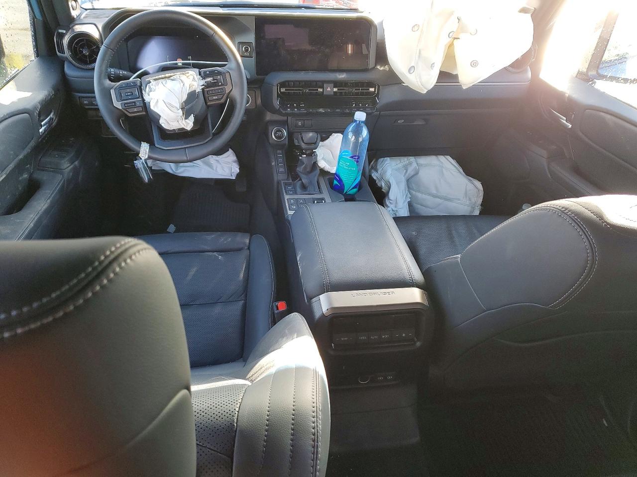2025 Toyota Land cruiser VIN JTEABFAJXSK026813 photo 8