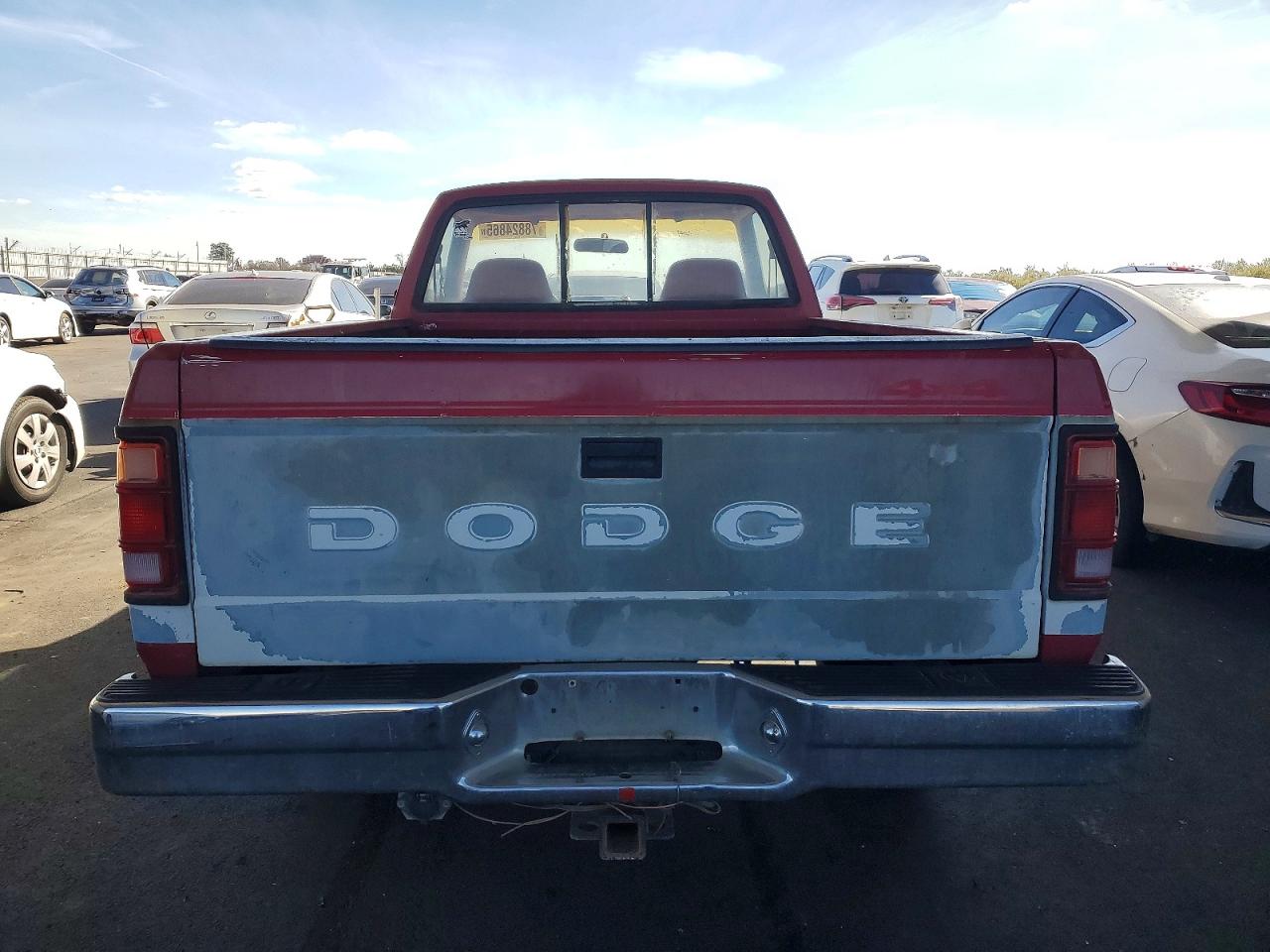 1991 DODGE All models VIN 1B7GG26Y2MS367429 photo 10