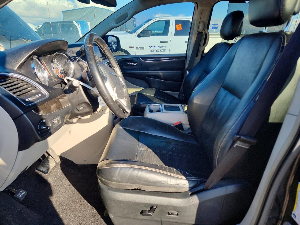 2012 Chrysler Minivan VIN 2C4RC1CG8CR150400 photo 7