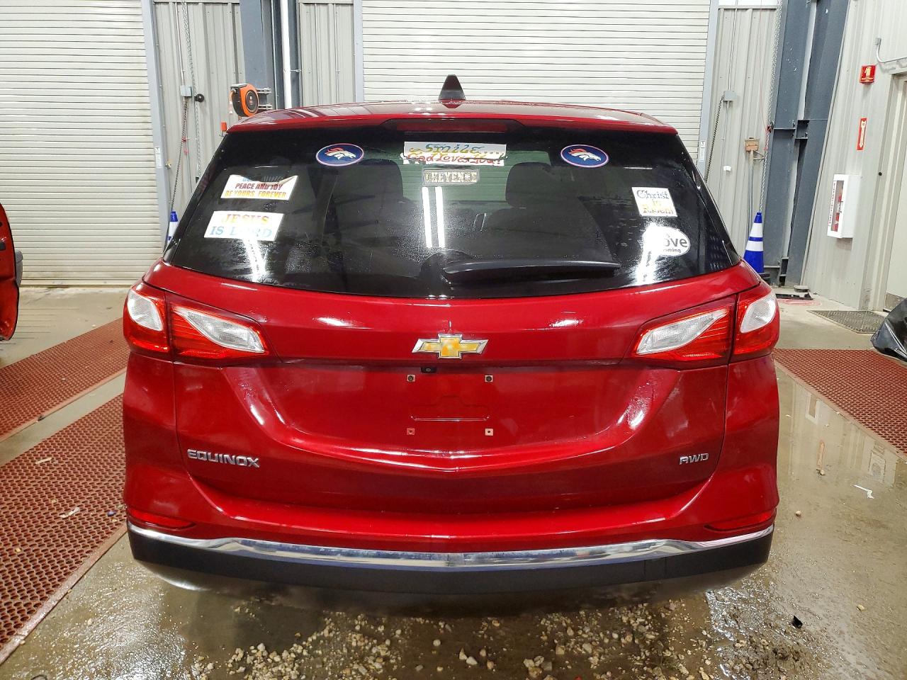 2018 Chevrolet Equinox VIN 3GNAXSEV9JS569544 photo 6