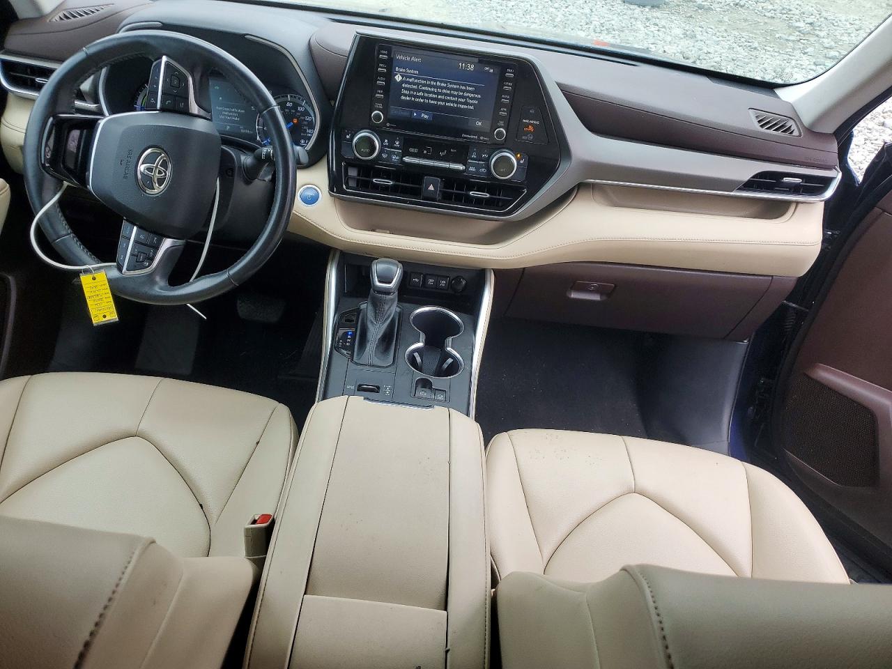 2021 Highlander VIN 5TDGARAH5MS012118 photo 8