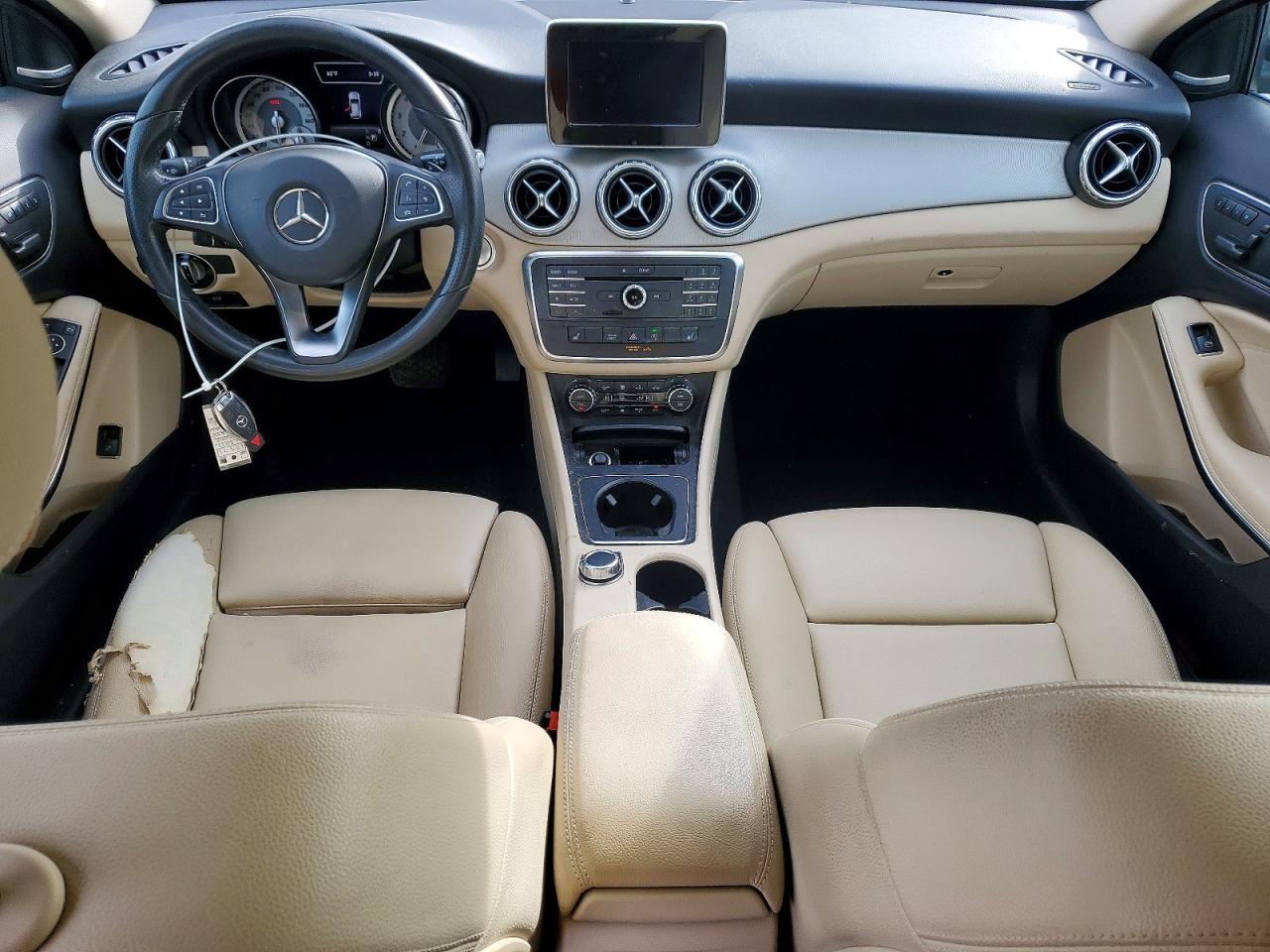 2017 Mercedes-Benz Gla-class VIN WDCTG4EB0HJ350402 photo 8