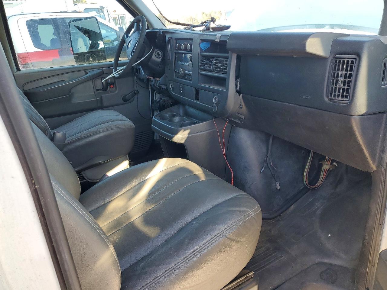 2012 CHEVROLET Express VIN 1GB0G3CG9C1100798 photo 8