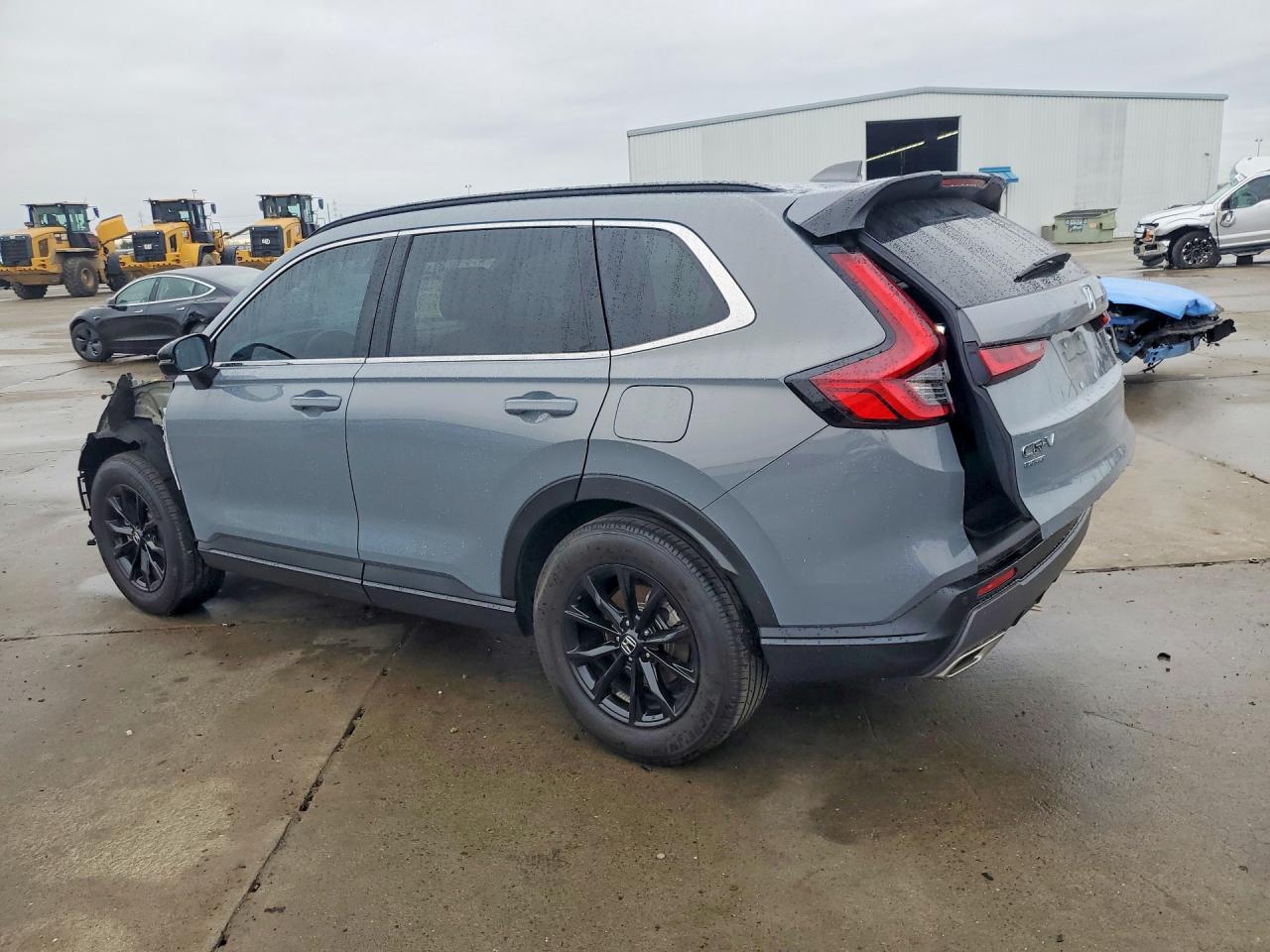2024 Honda Crv VIN 7FARS6H8XRE042550 photo 2