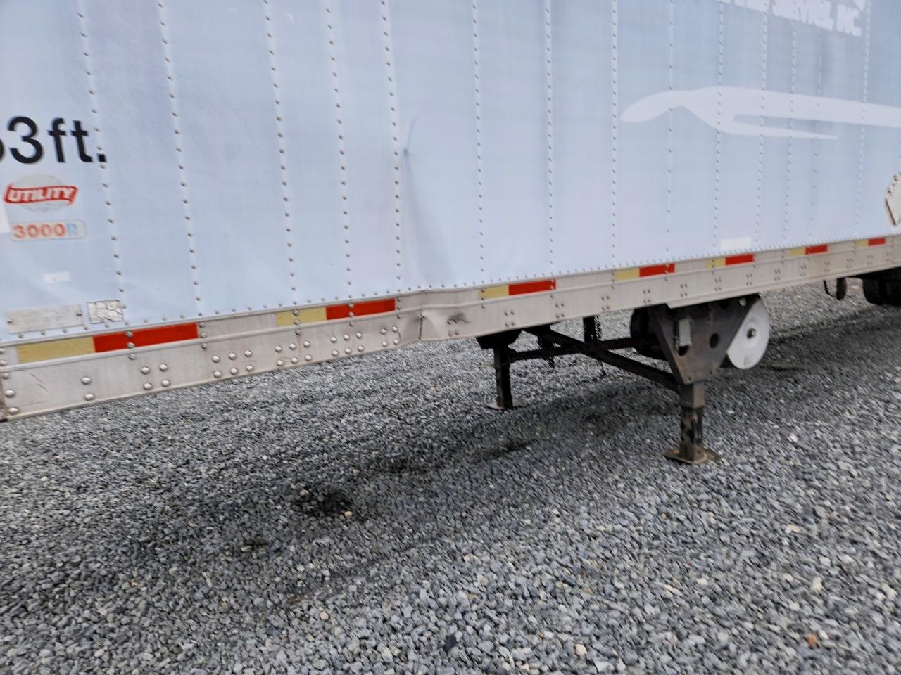 2007 UTIL Trailer VIN 1UYVS25367U130223 photo 9