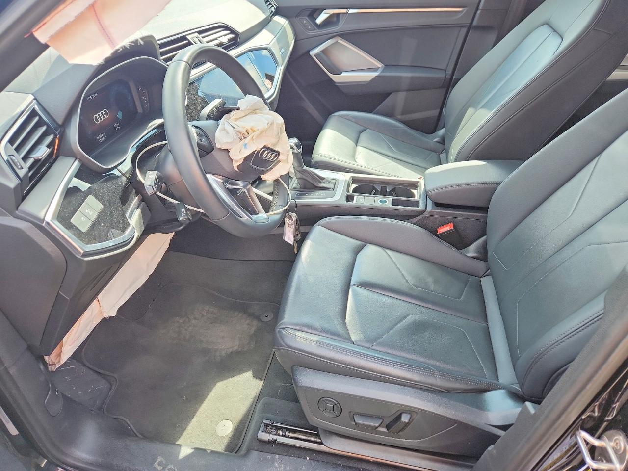 2025 Audi Q3 VIN WA1DECF30S1008306 photo 7