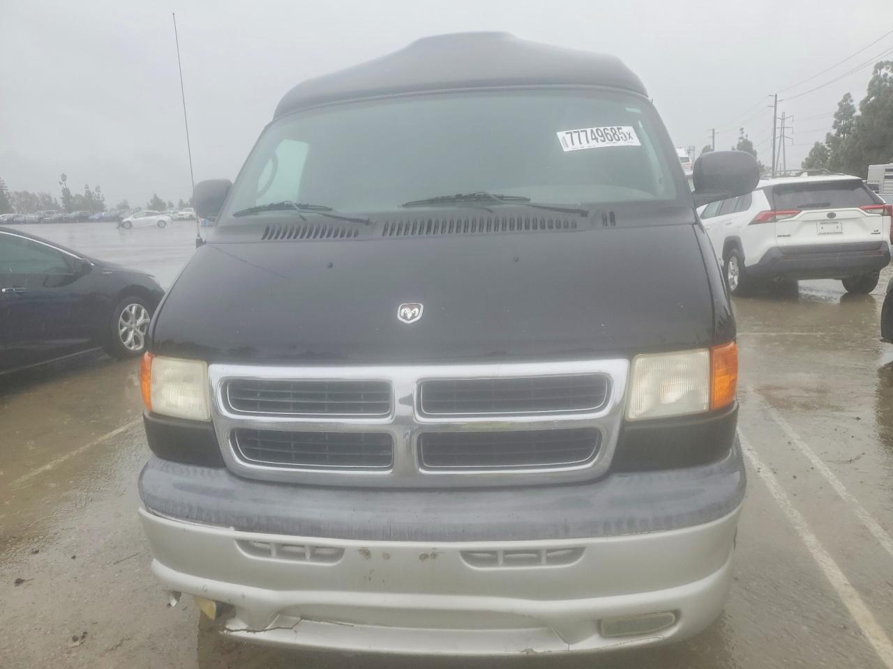 2002 Dodge B series VIN 2B6HB11Y42K143451 photo 5