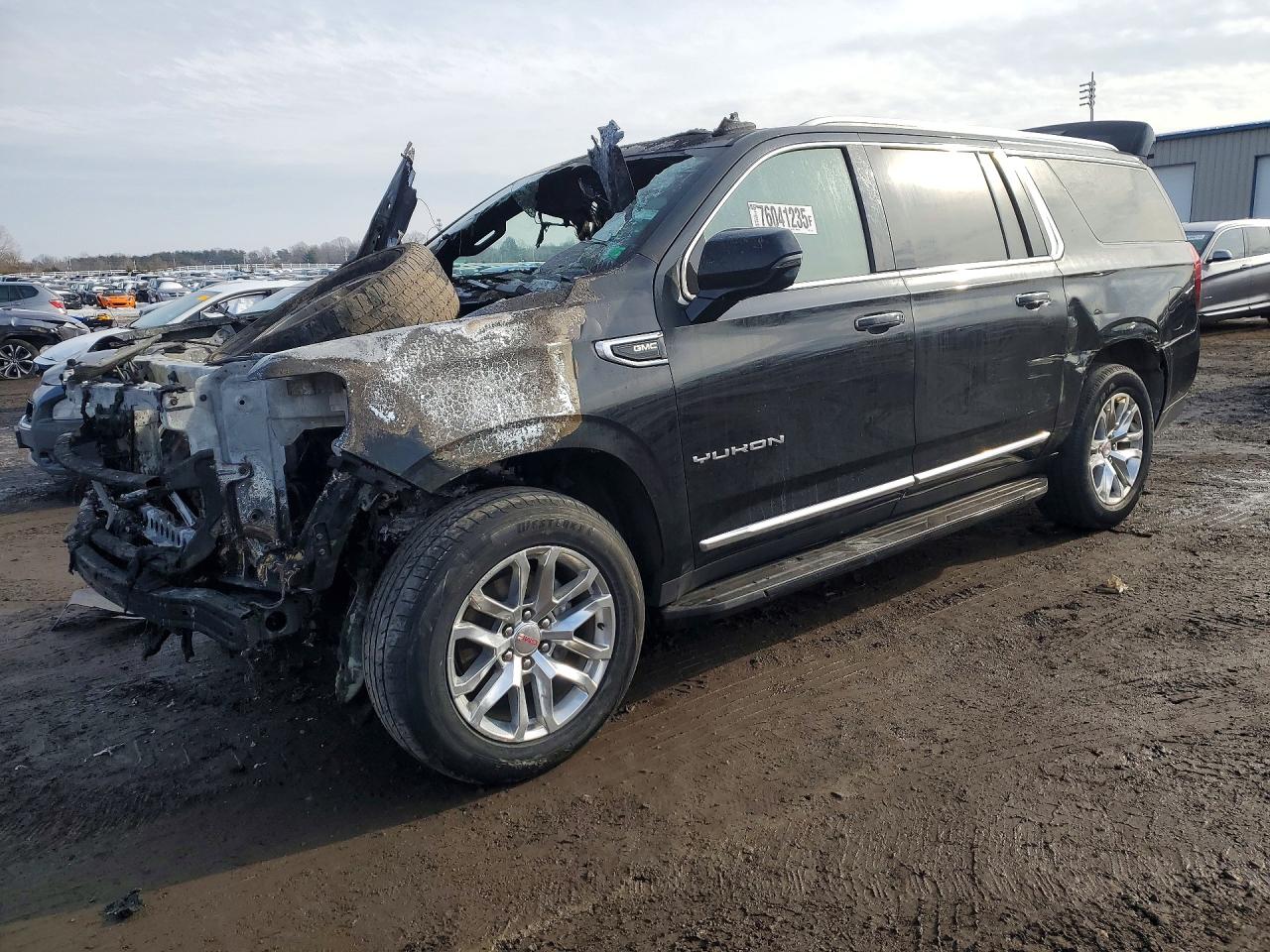 2022 GMC Yukon VIN 1GKS2GKDXNR310823 photo 1