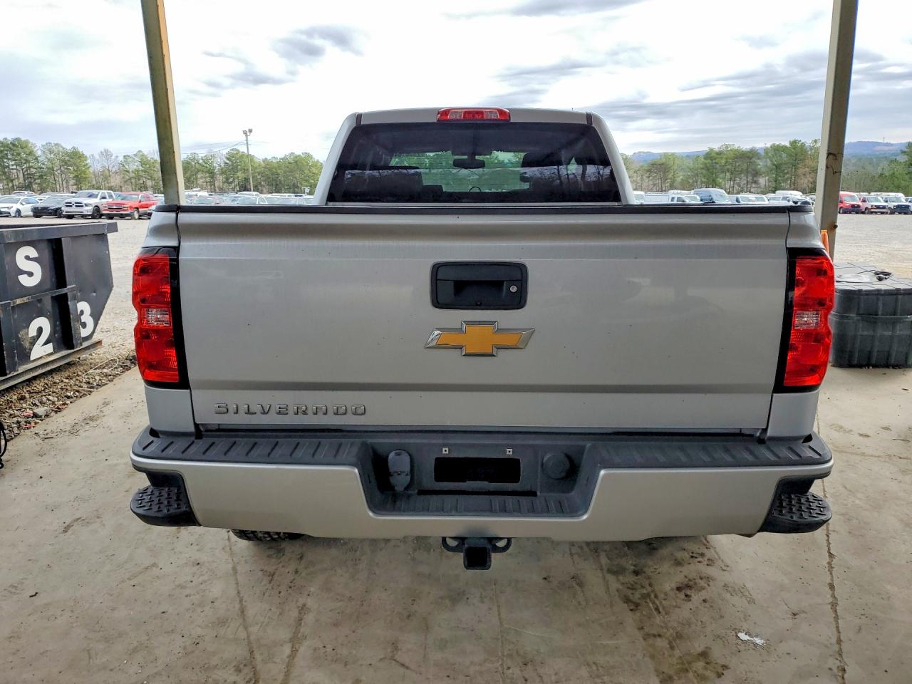 2018 Chevrolet All models VIN 1GCRCPECXJZ315461 photo 6