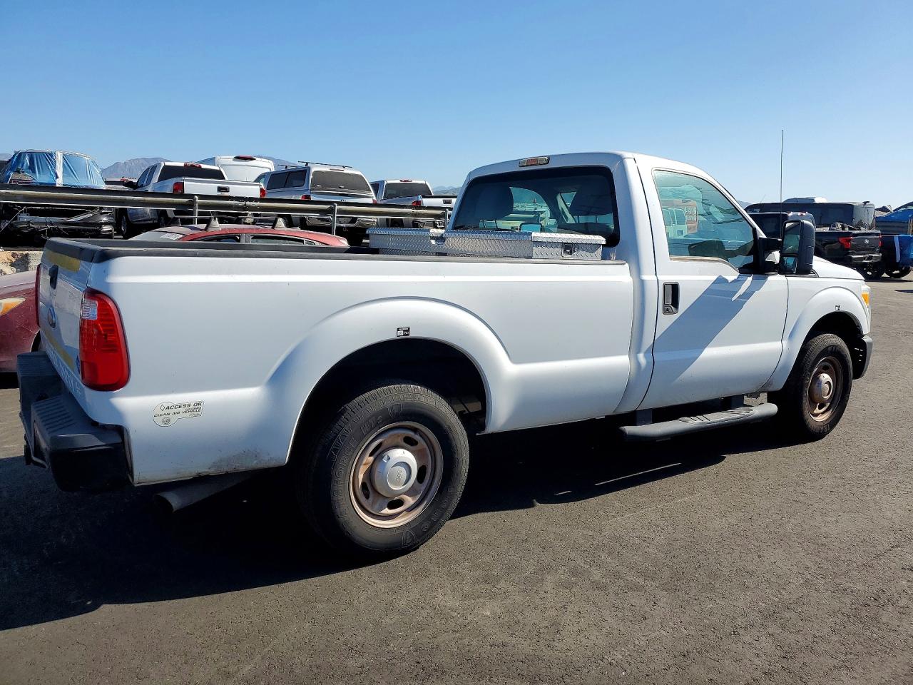 2013 Ford F250 VIN 1FTBF2A63DEB82095 photo 3