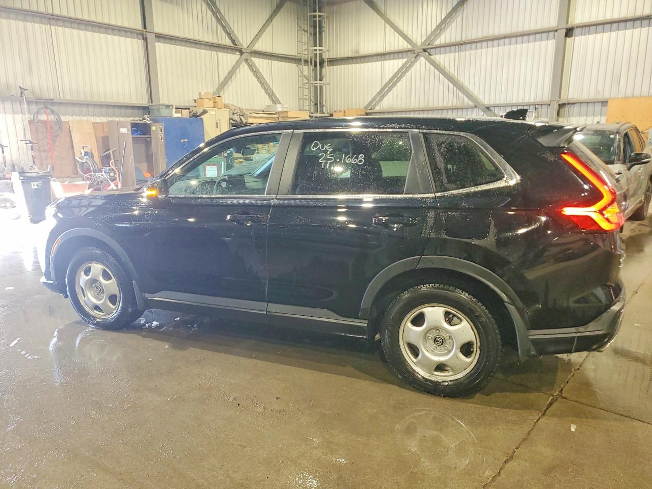 2024 Honda Crv VIN 2HKRS6H77RH216143 photo 2