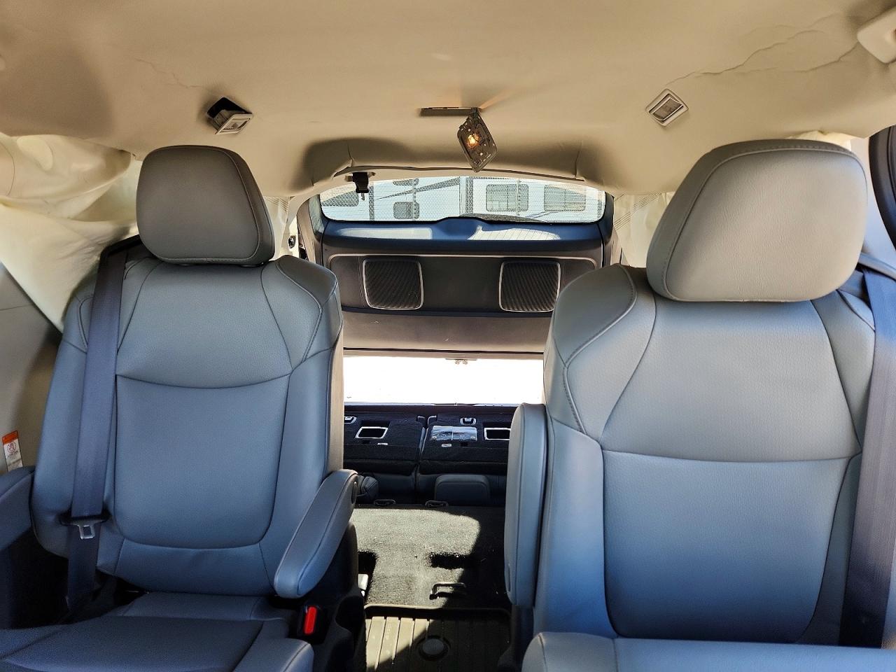 2024 Toyota Sienna VIN 5TDYSKFC8RS124909 photo 10