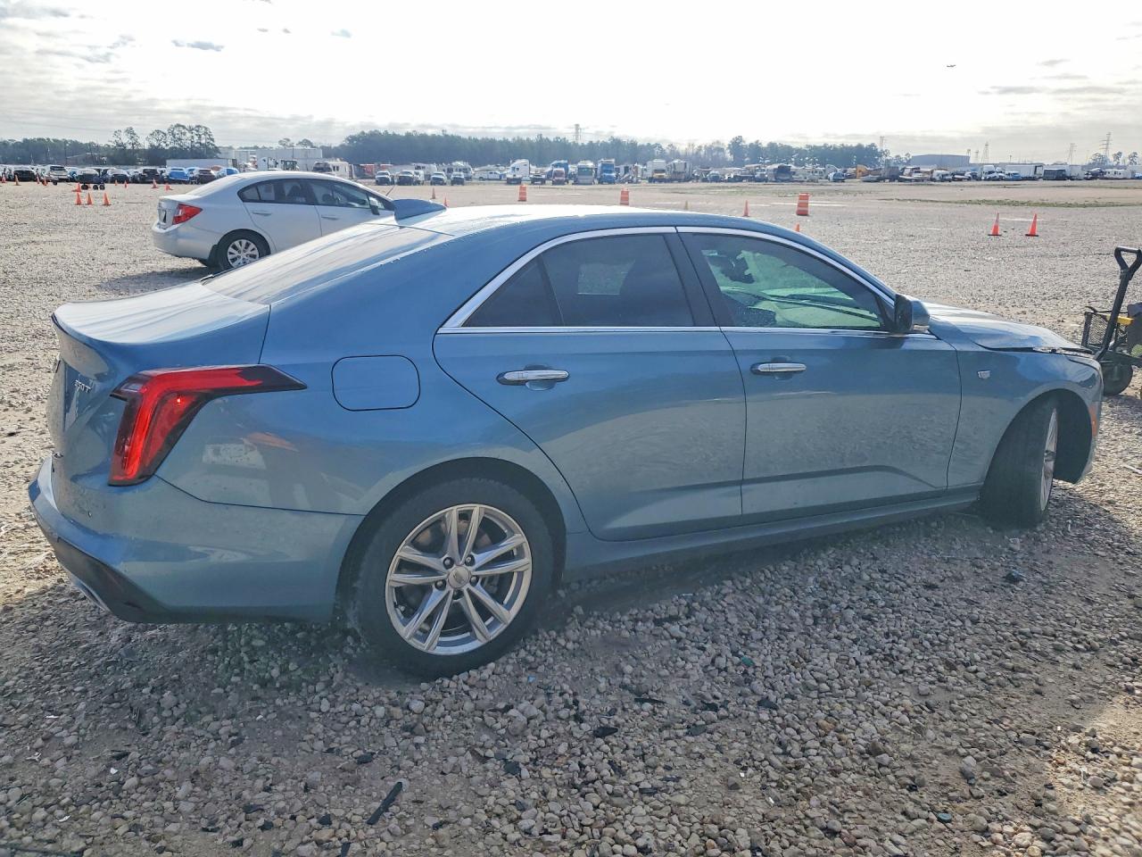 2023 Cadillac Ct4 VIN 1G6DJ5RKXP0127769 photo 3