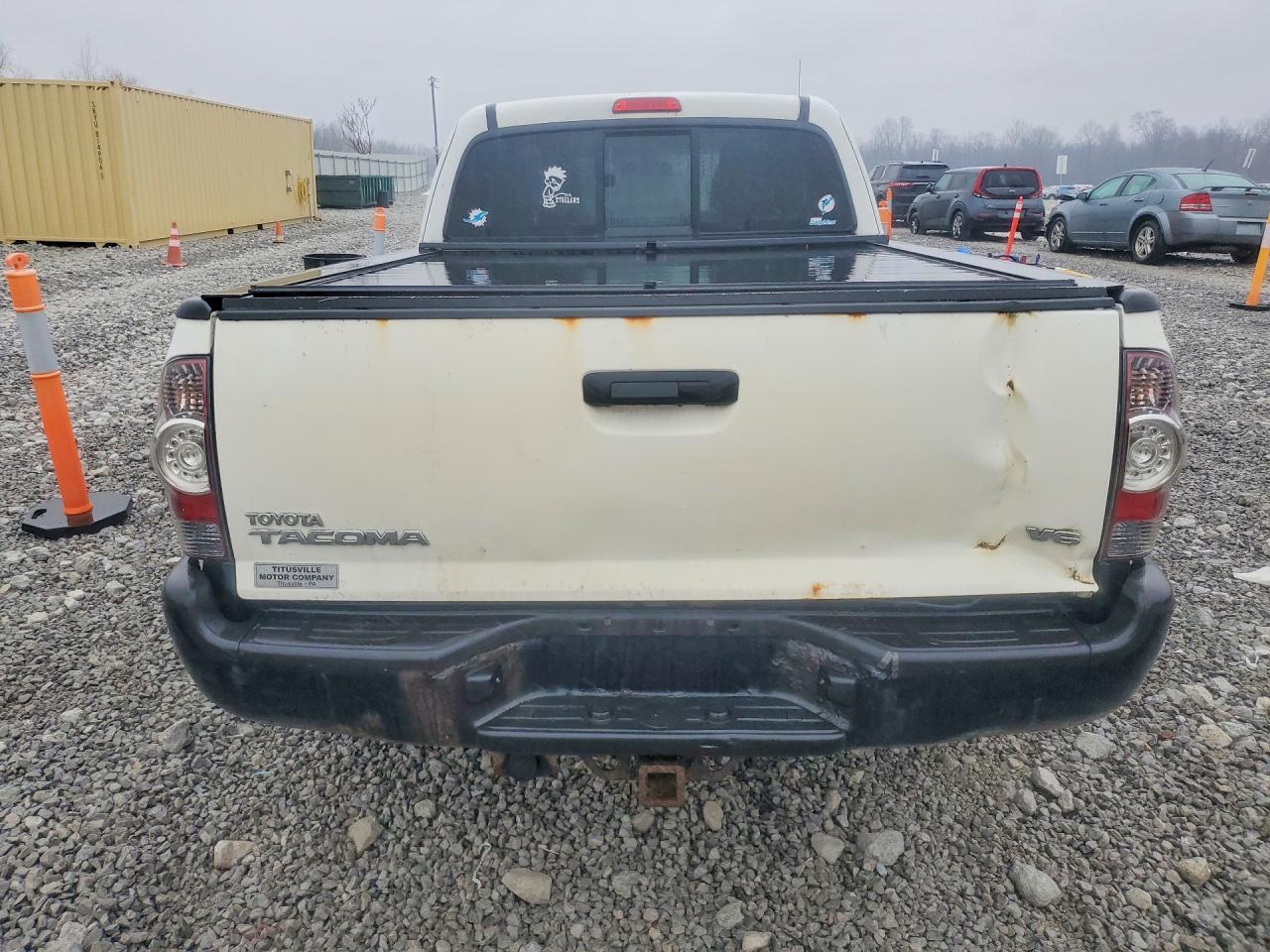2011 Toyota Tacoma VIN 5TFUU4EN6BX011922 photo 6