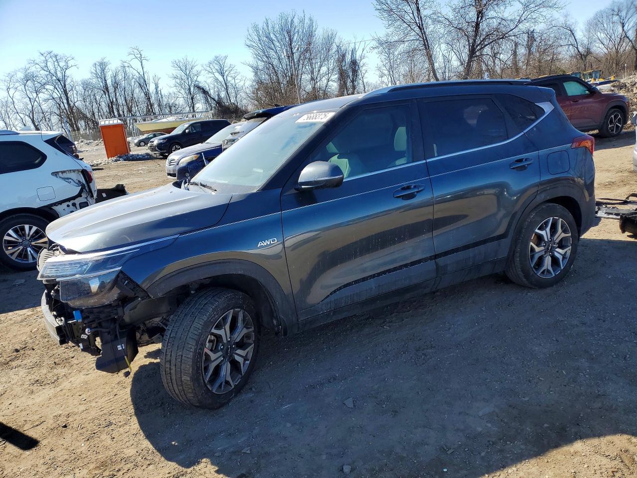 2023 Kia Seltos VIN KNDERCAA2P7404035 photo 1