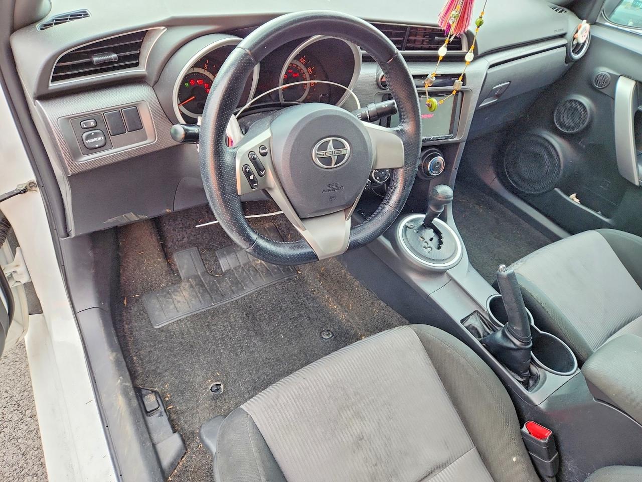 2014 Scion Tc VIN JTKJF5C75E3069189 photo 8