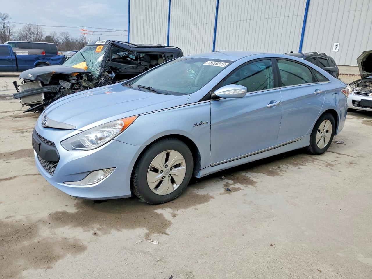 2015 Hyundai Sonata hybrid VIN KMHEC4A45FA135253 photo 1