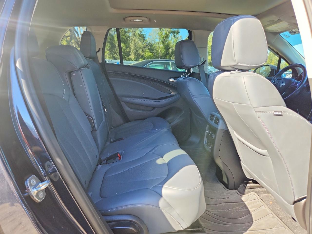 2020 Buick Envision VIN LRBFXCSA9LD155011 photo 11
