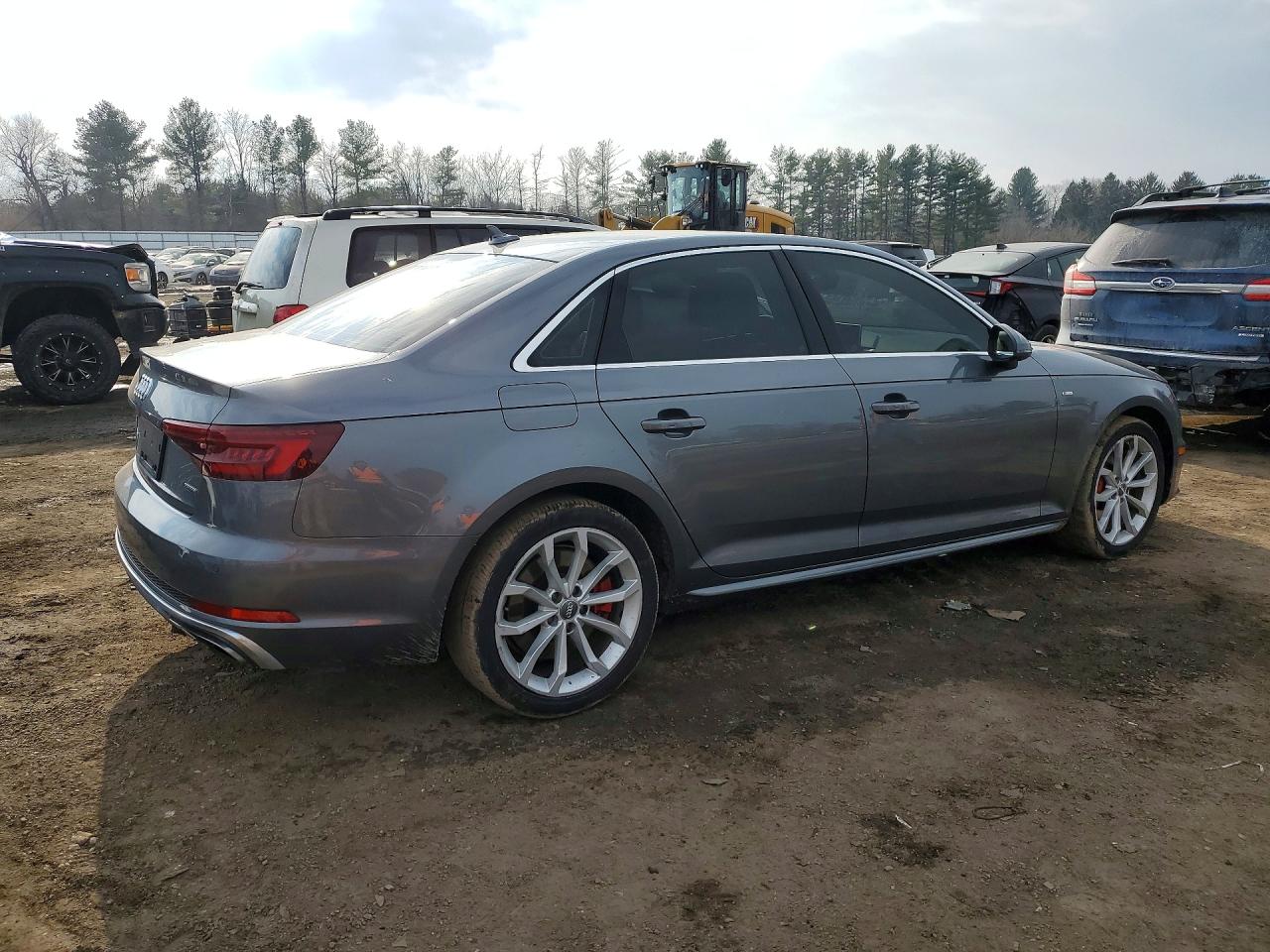 2019 Audi A4 VIN WAUENAF48KN001827 photo 3