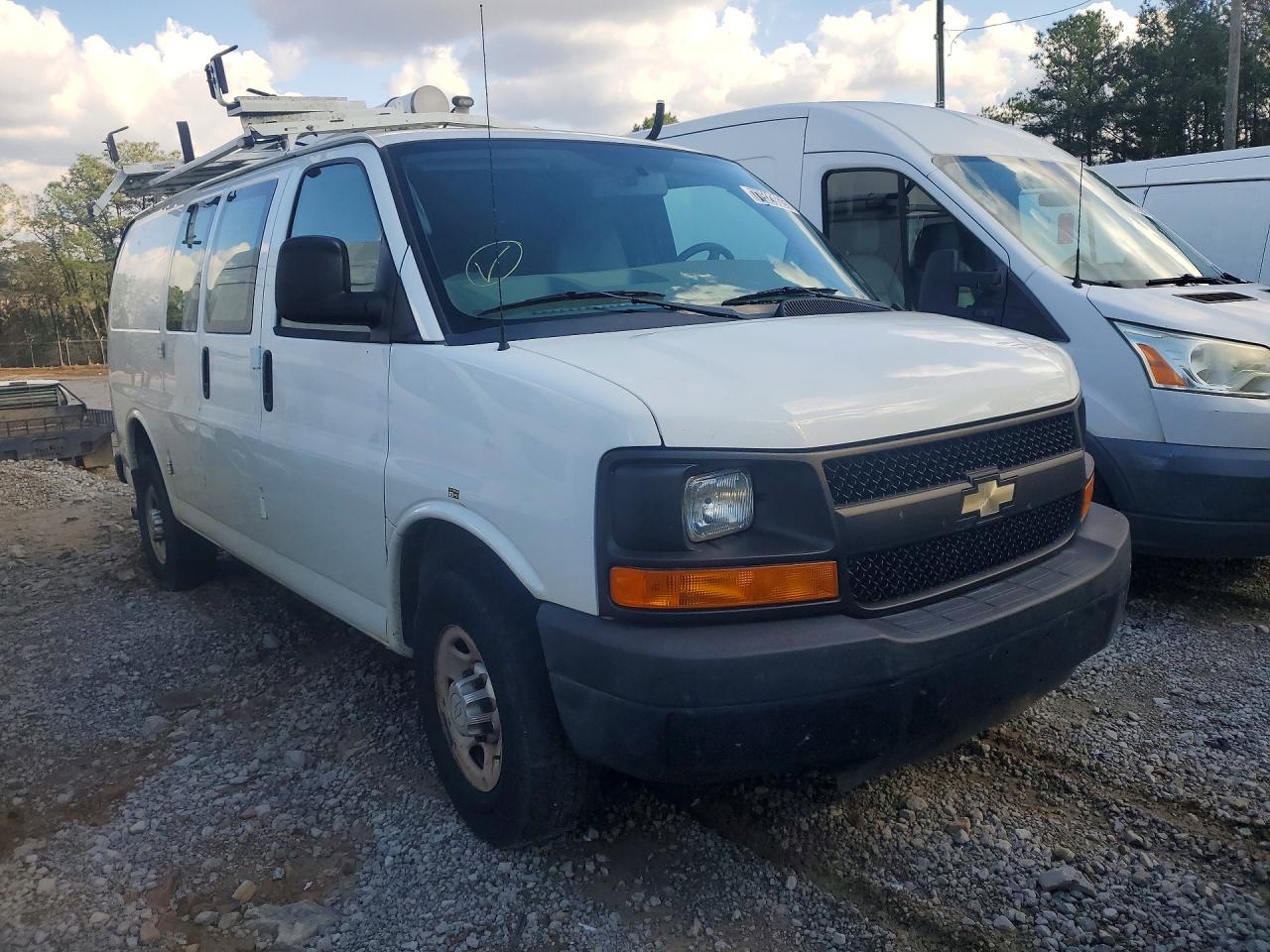 2013 CHEV Express VIN 1GCWGFCA1D1902735 photo 4