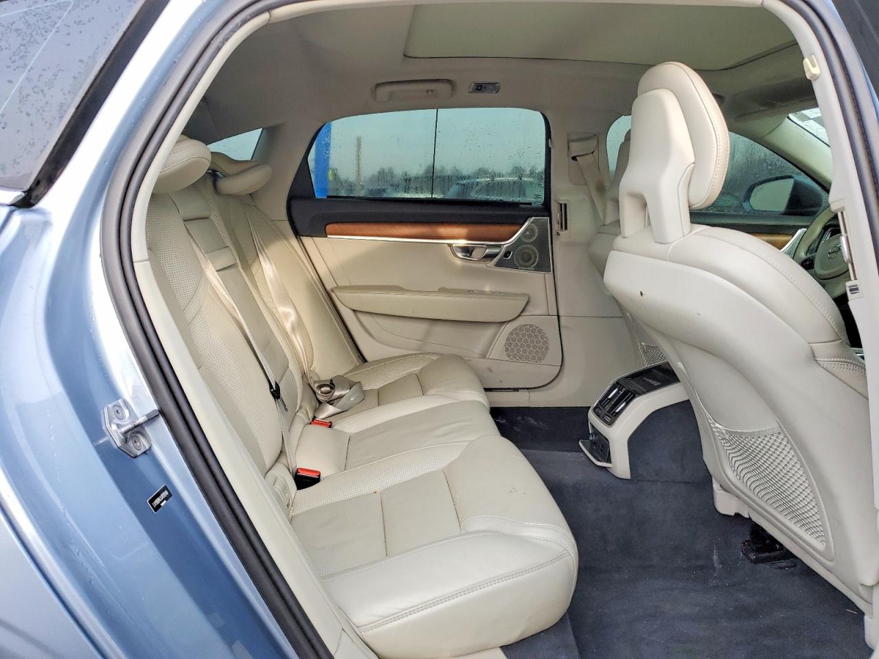 2018 Volvo S90 VIN LVY992MLXJP015149 photo 10