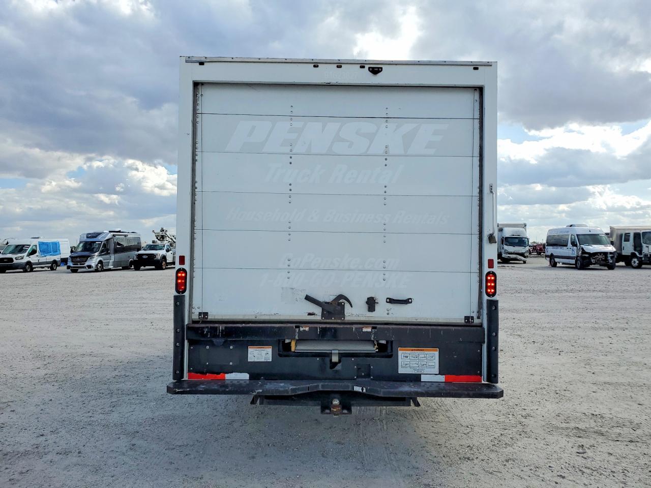 2021 GMC Savana VIN 7GZ37TC74MN013333 photo 6