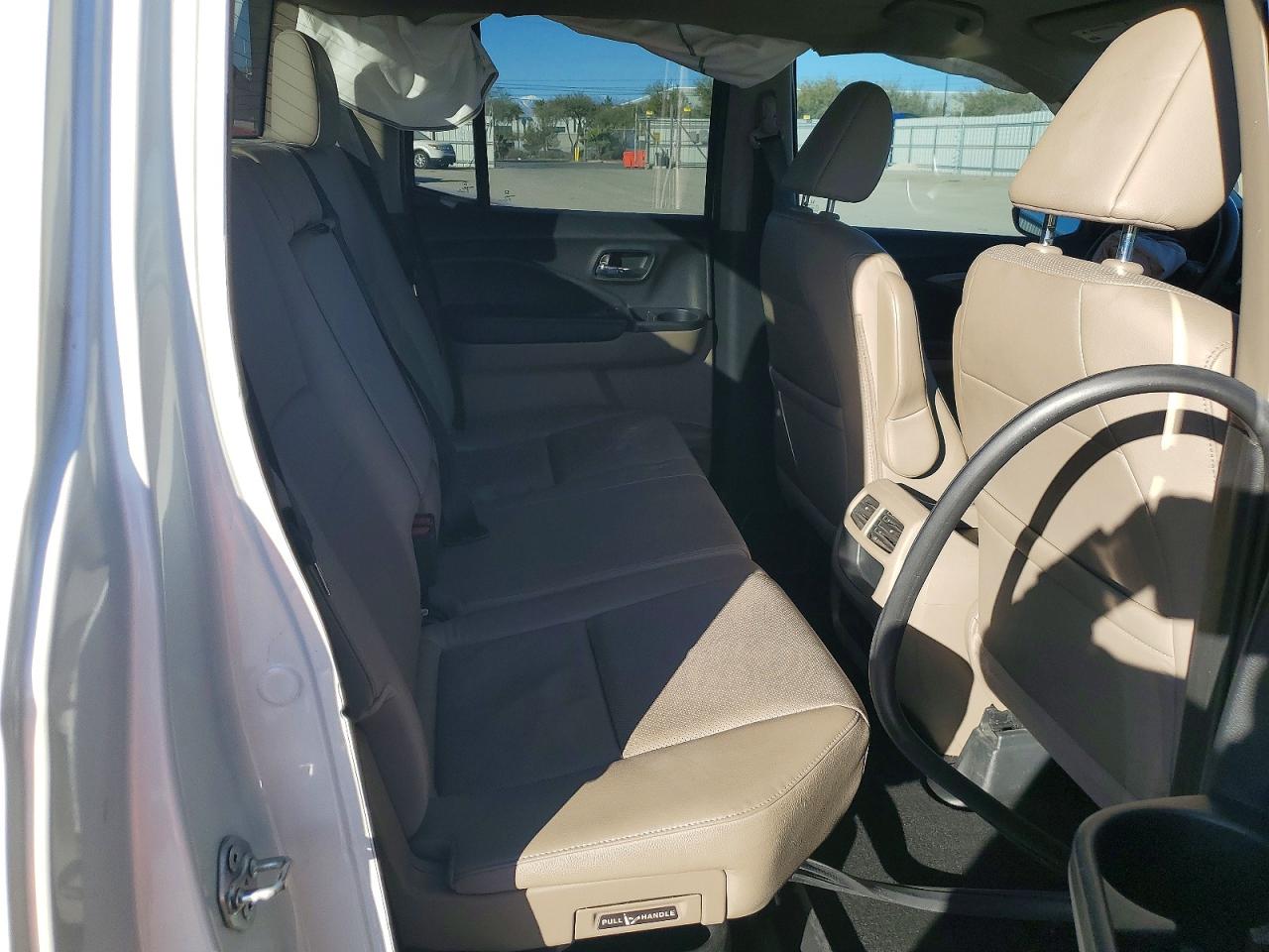 2017 HONDA Ridgeline VIN 5FPYK3F55HB005765 photo 10