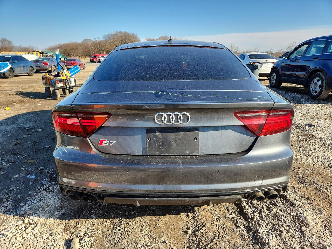 2017 Audi S7 VIN WAU2FBFC3HN117023 photo 6