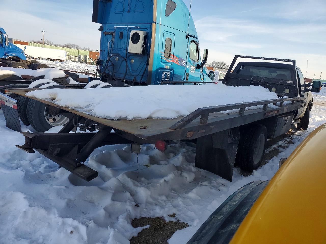1999 Ford F450 VIN 1FDXF46F1XEE96130 photo 3