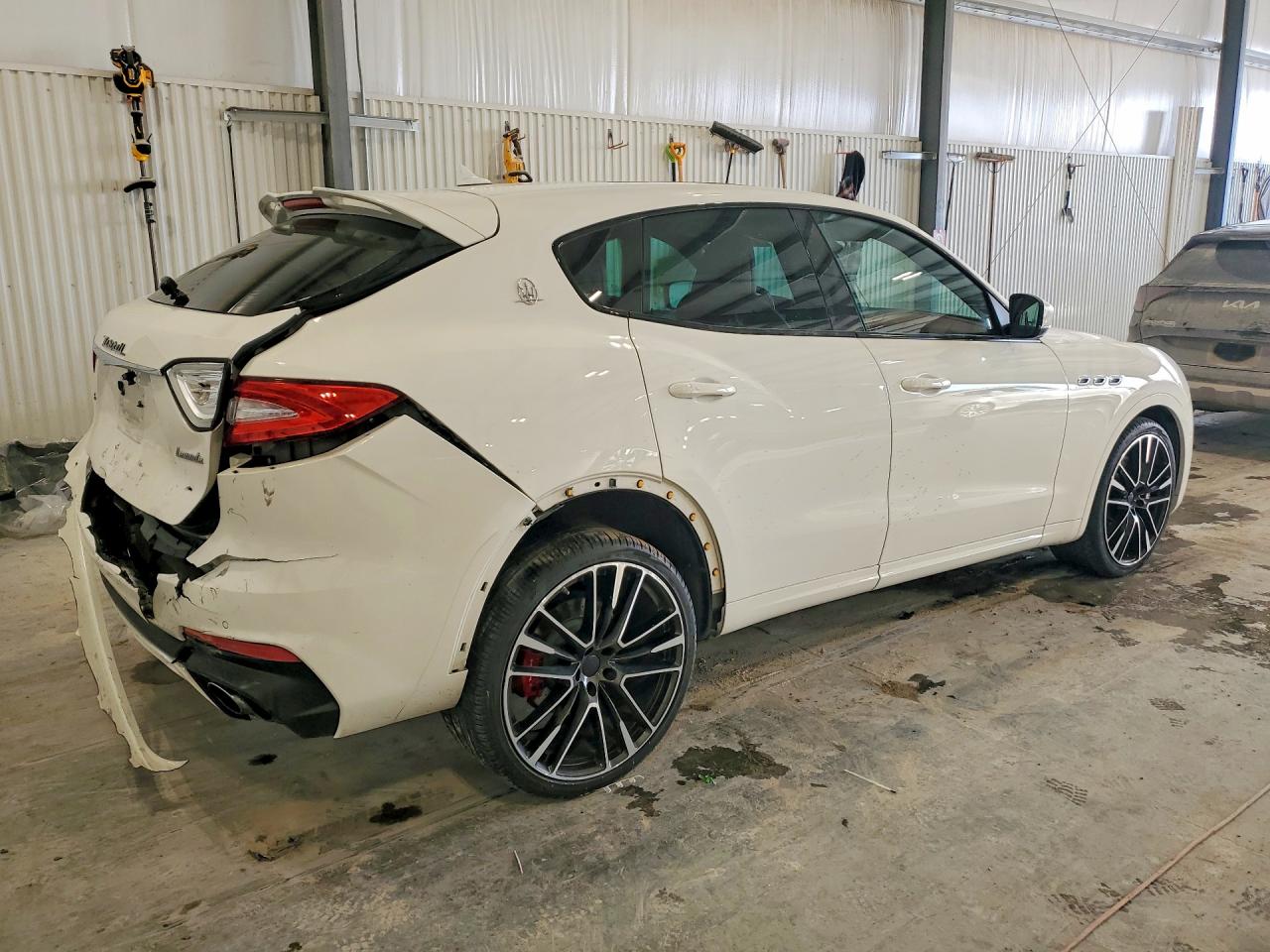 2019 Maserati All models VIN ZN661ZUA8KX315622 photo 3