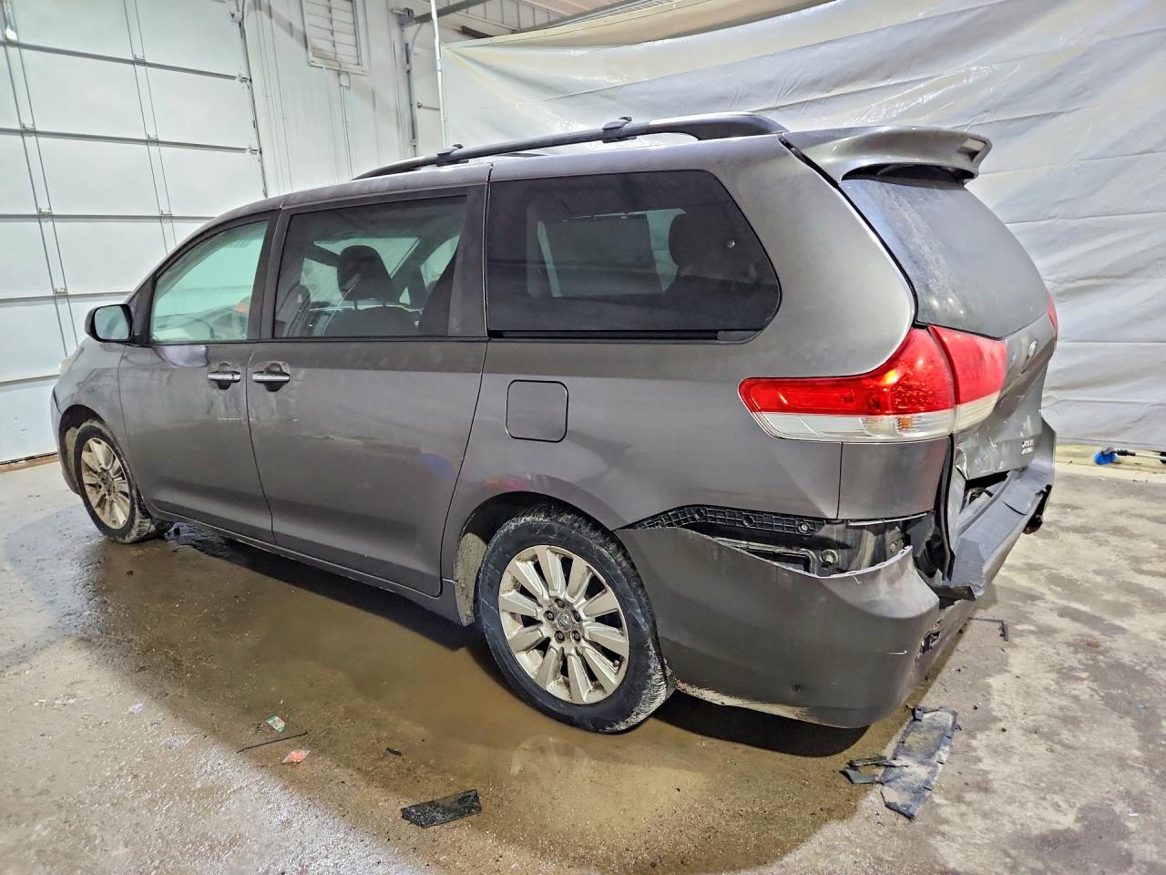 2014 Toyota All models VIN 5TDDK3DCXES087153 photo 2